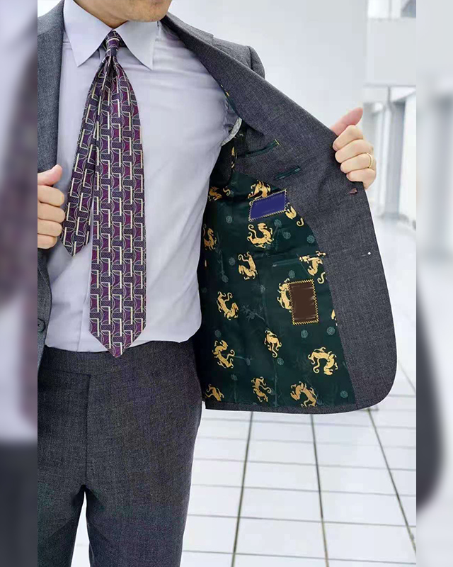 展示西裝內裡
