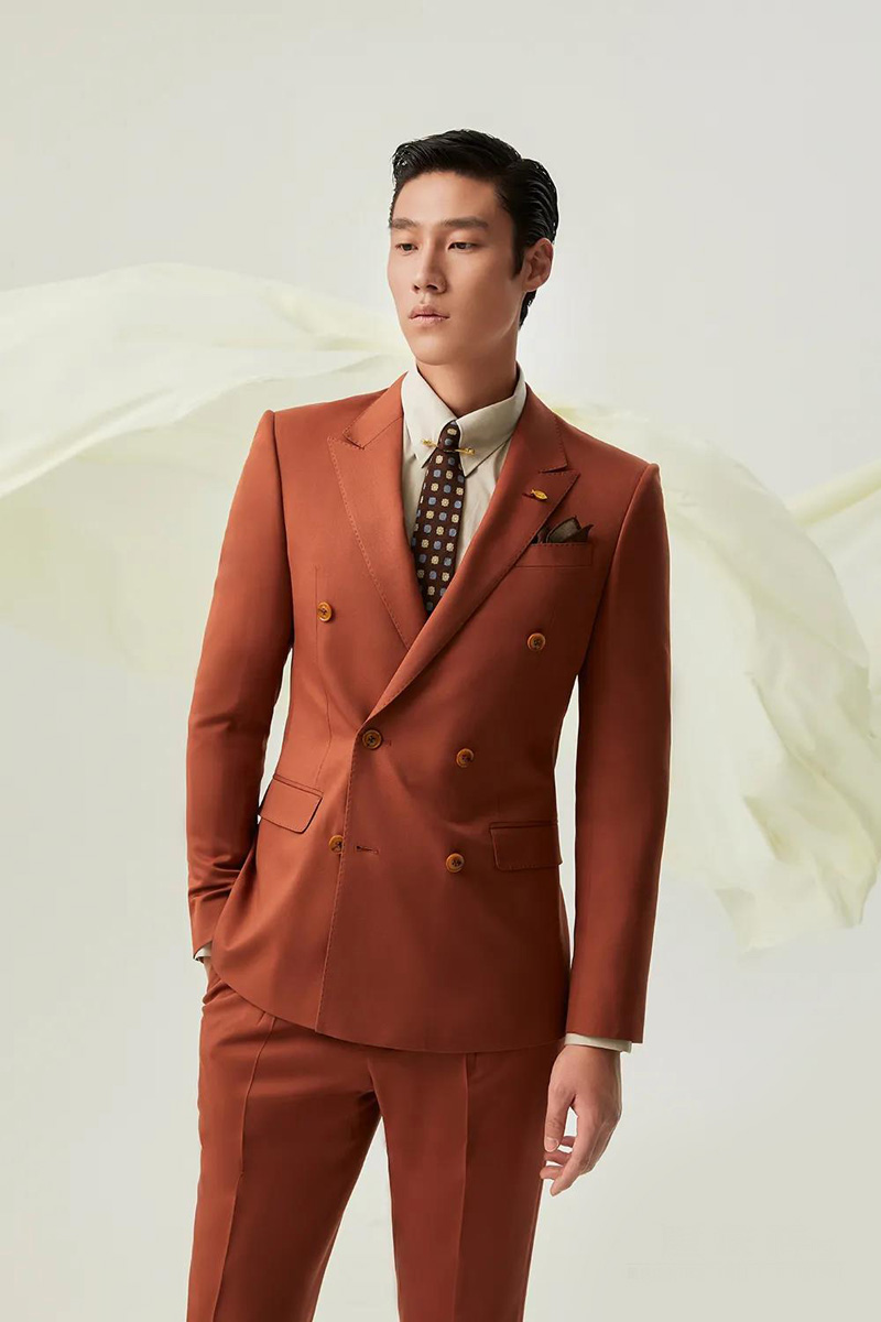 紅褐色西裝套裝