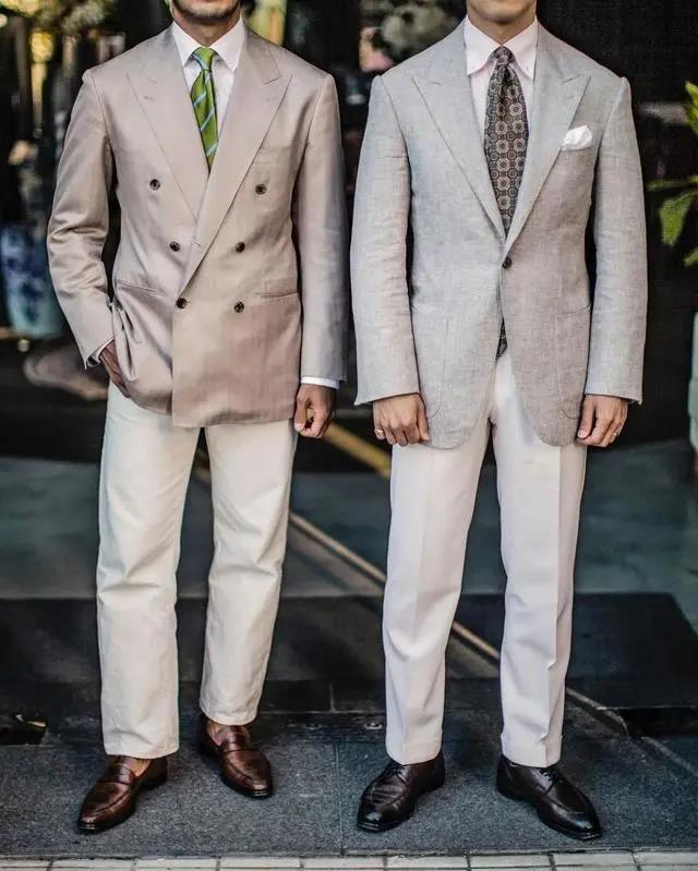 米色及淺灰色西裝