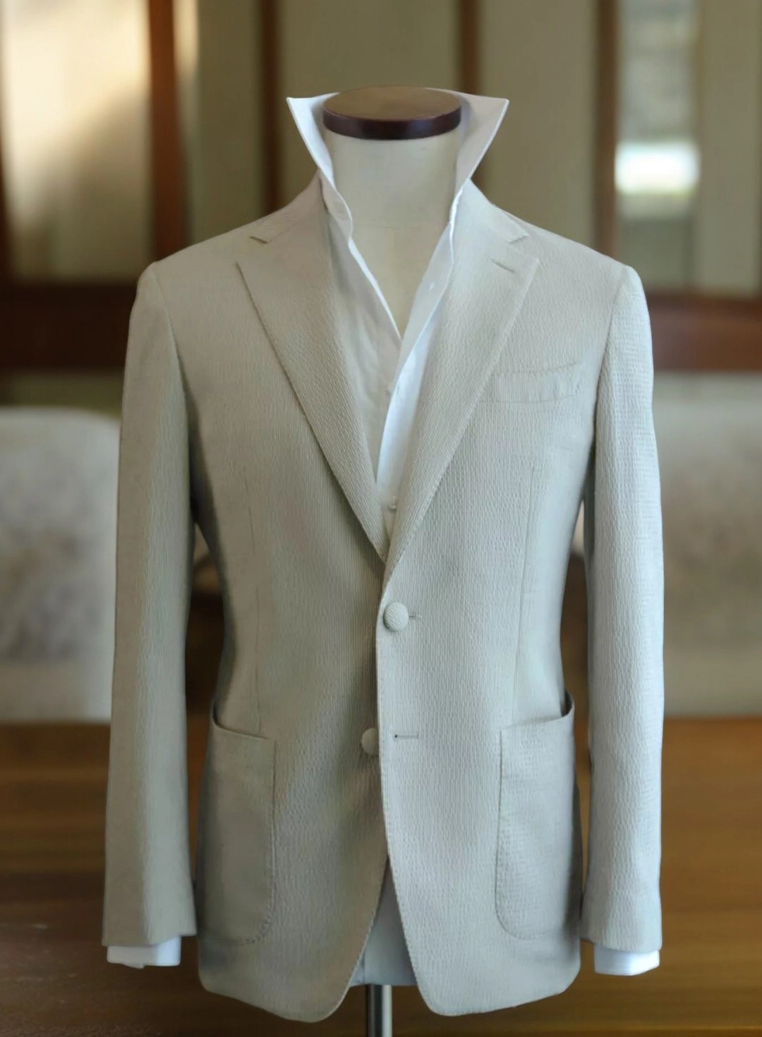 米色泡泡紗西裝外套