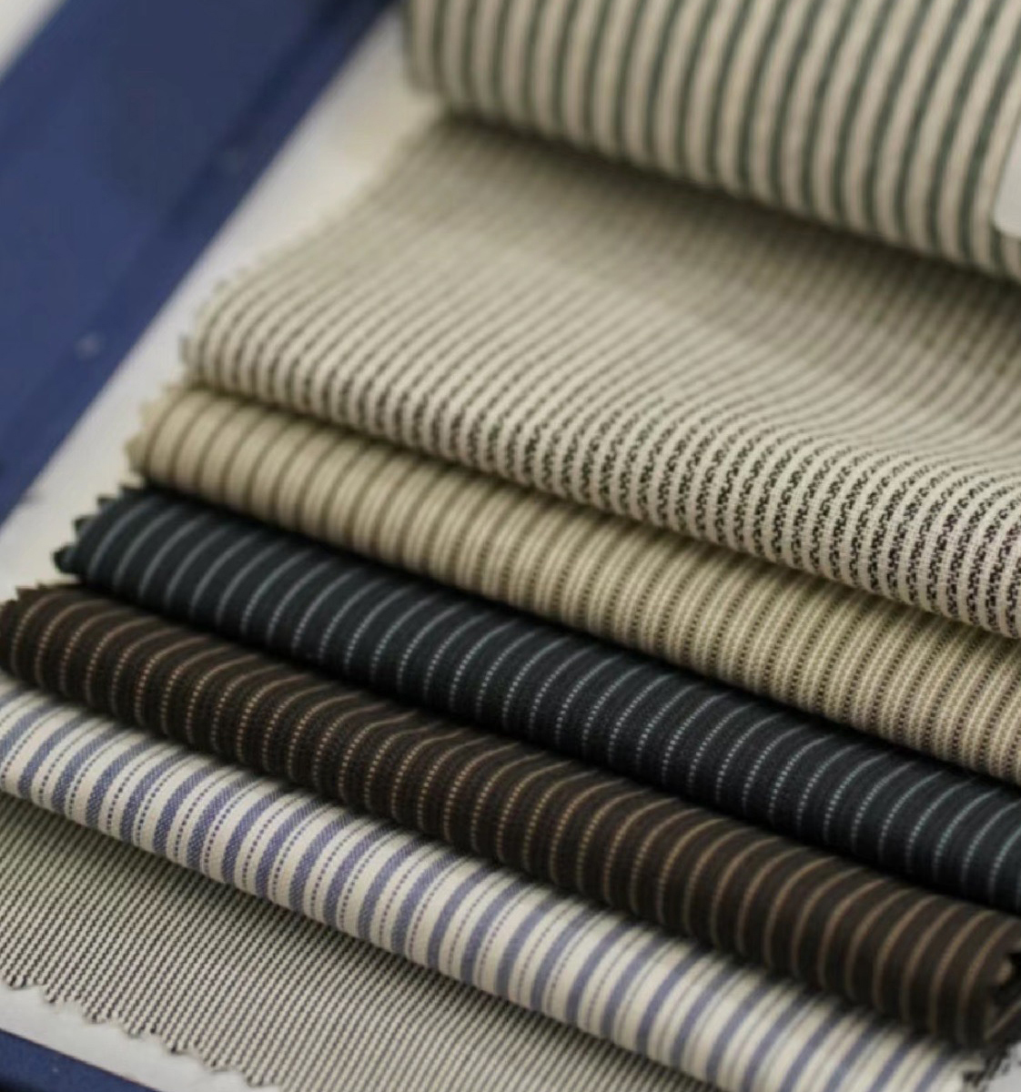 KERRY KNOLL泡泡紗面料-條紋