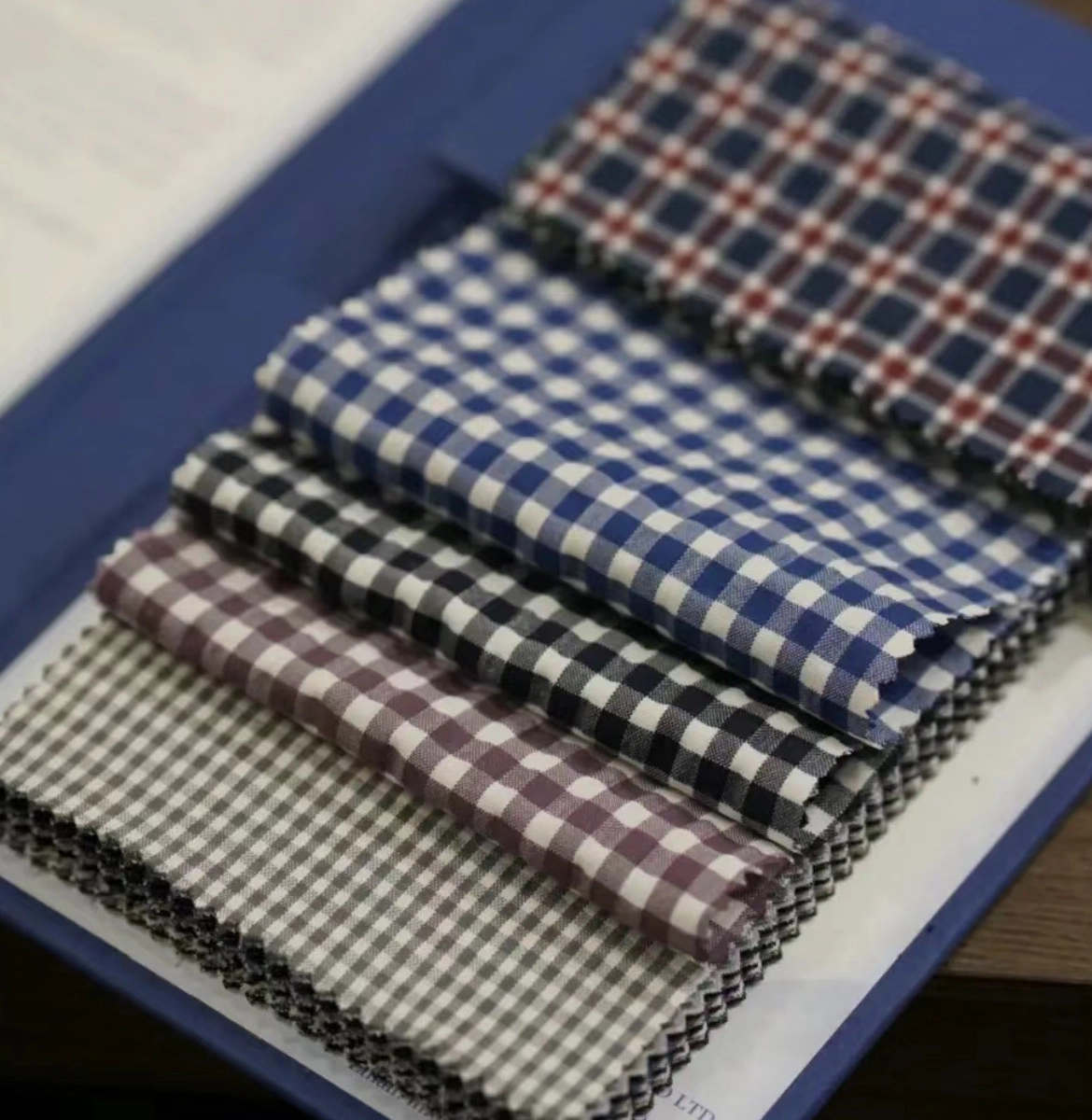 KERRY KNOLL泡泡紗面料-格紋