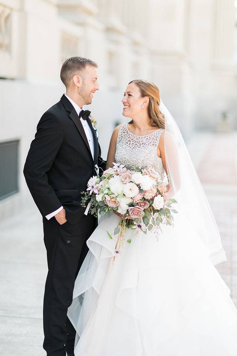 黑色結婚西裝-西方結婚新人