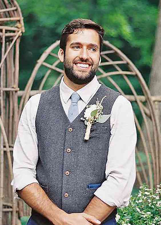 灰色粗花呢西裝背心