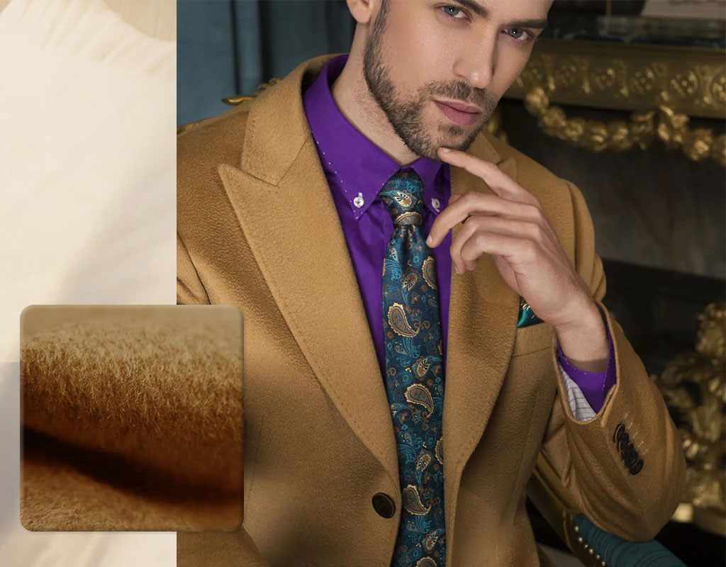 駝色面料做成的大衣