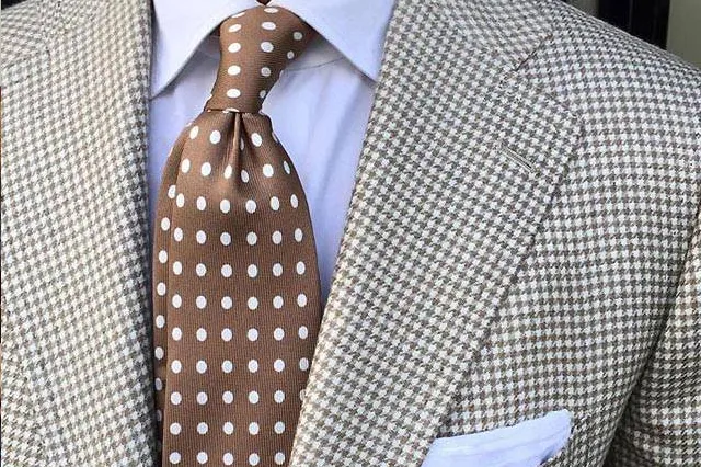 細格紋米黃色西裝外套